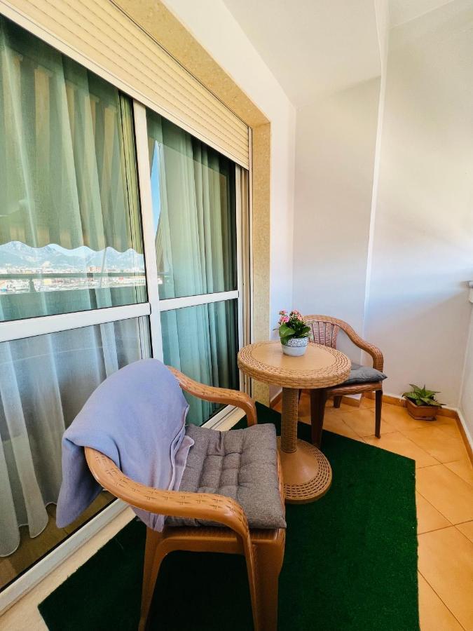 Lovely Apartment, Free Parking ติรานา ภายนอก รูปภาพ
